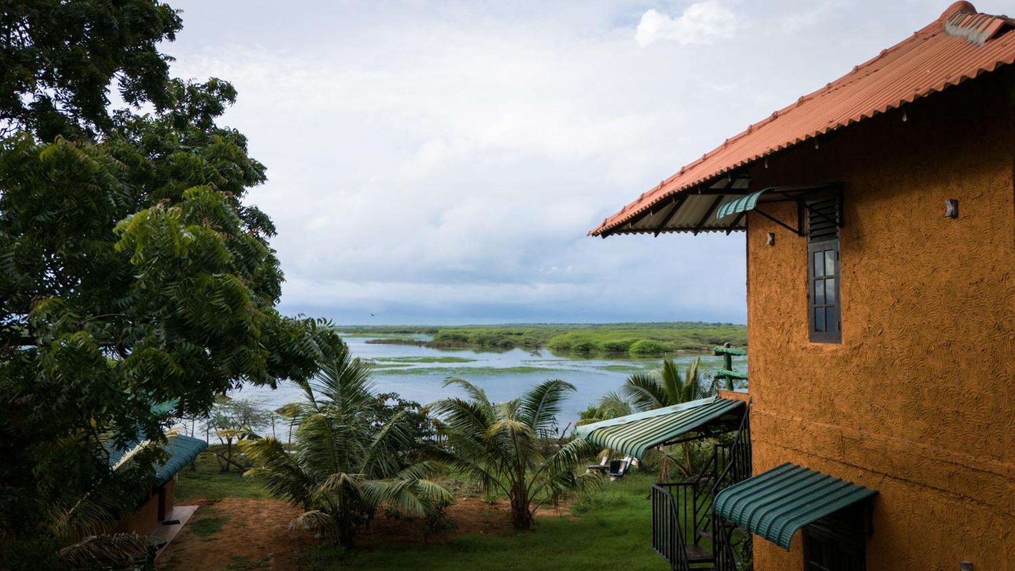 Bundala Flamingo Cotteges Hotel Hambantota Exterior photo